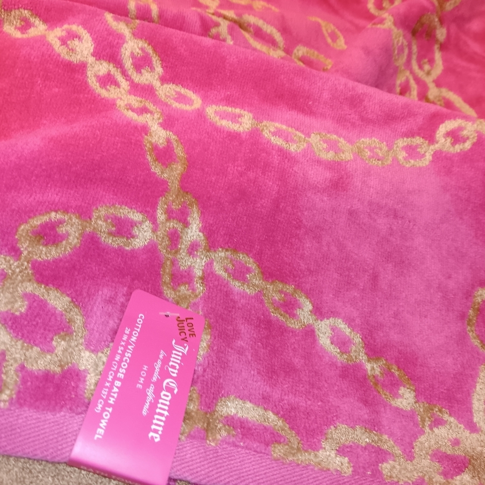 Juicy Couture Pink and Gold Bath Towel 54x28 - Picture 2 of 5